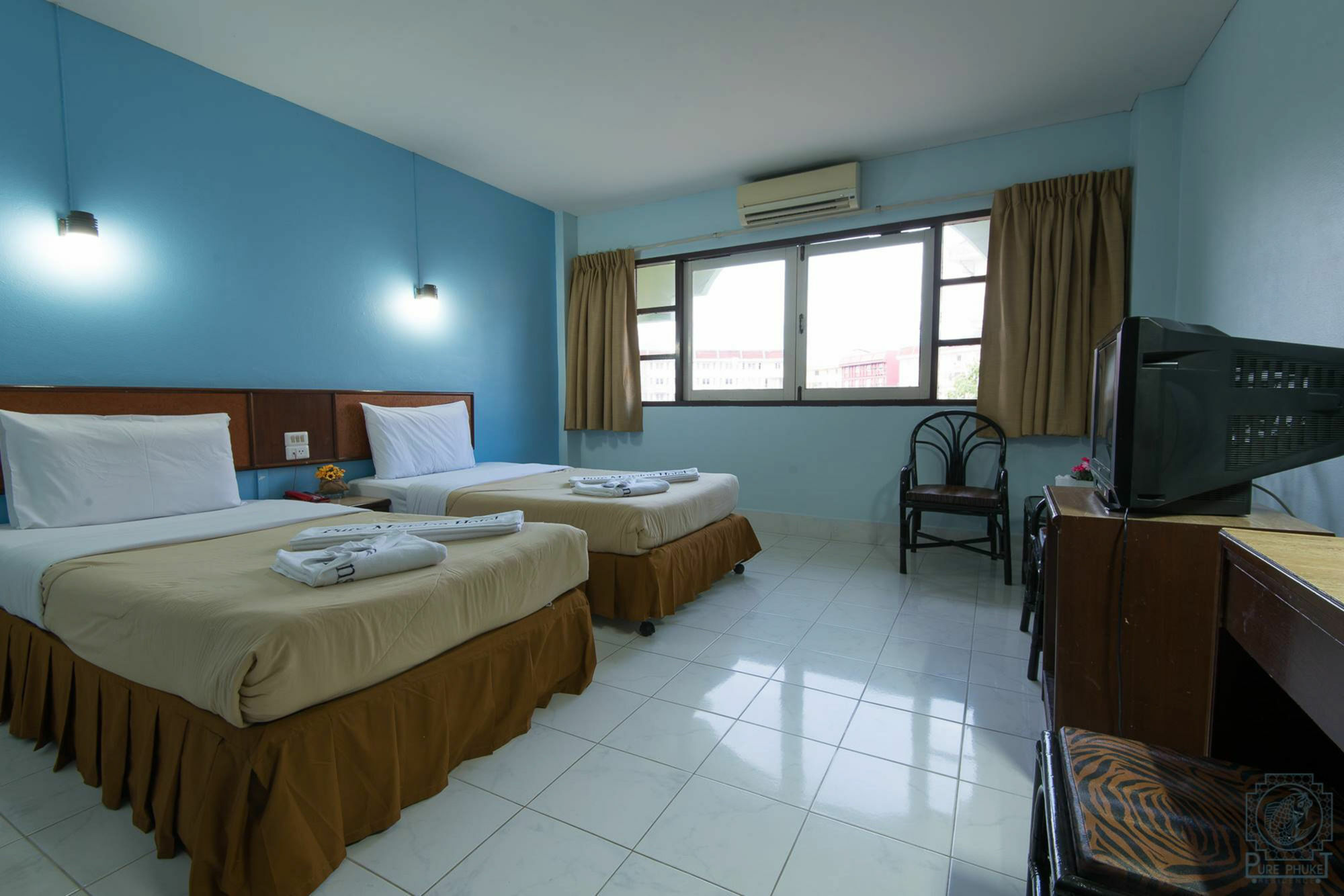 Pure Phuket Residence Buitenkant foto